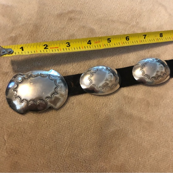 Authentic Sterling Silver Navajo Concho Belt Vintage 1980’s signed by artist - Picture 3 of 8